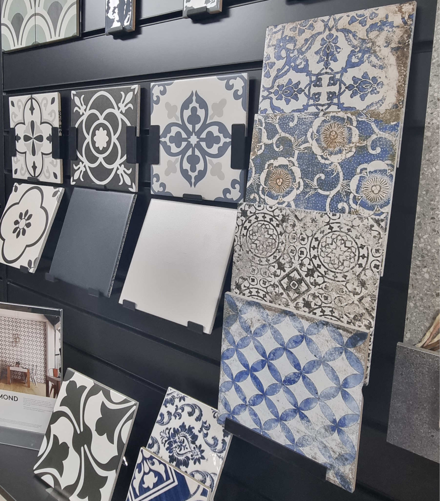 4 Tier Slatwall Tile Holder