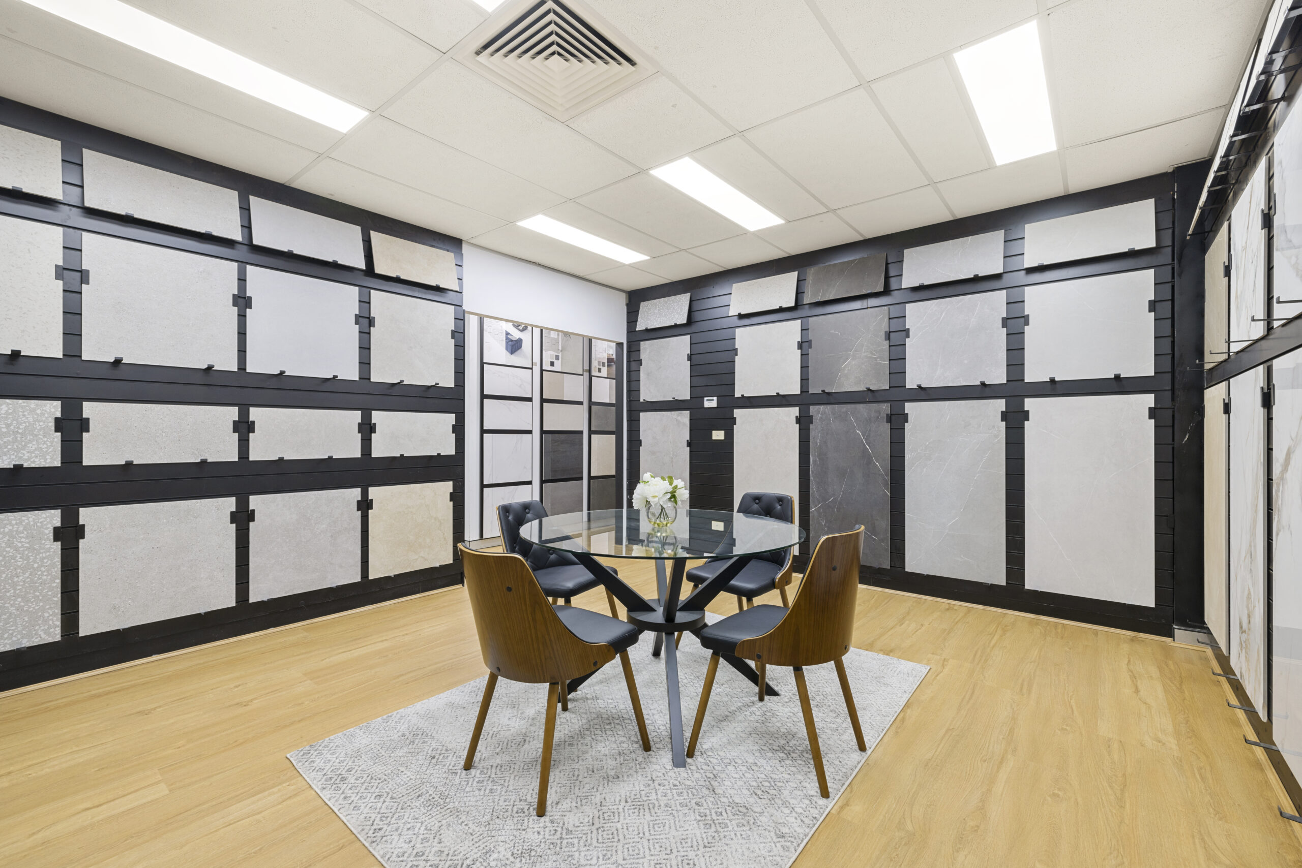 Dinya Shopfitting Products on Interior Home Store